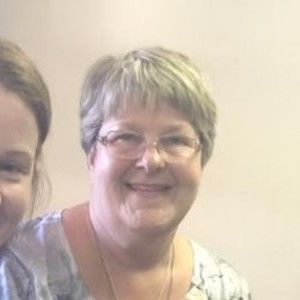 Meet your Posher, Pam